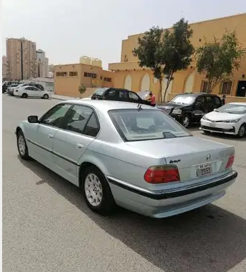 BMW 728i for urgent sale 2001
Car is neat and clean accident free Engine Gear Ac all perfect registration valid till next year
