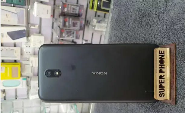 Nokia c1
الكاميرا: خ. 5 م.ب/ أ. 5 م.ب
ذاكرة داخليه / رام: 16 جيجا / 1 رام
الشاشة: IPS LCD مقاس 5.45 بوصة
البطارية: ليثيوم أيون بسعة 2500 ملّي أمبير
نظام التشغيل: أندرويد 9.0 إصدار جو