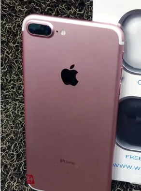 Used IPhone 7 Plus 128GB With Free Wireless Earpods
Used IPhone 7 Plus 128GB with Free Wireless Earpods Original Phone No dents No Scratch Charger and Warranty Include
المدينة : العين
الحي: المطوعه
ا...