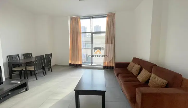 READY TO MOVE | FUNCTIONAL SPACE | BEST PRICE | OWN WITH US NOW
SHAMAL WAVES, JUMEIRAH VILLAGE CIRCLE. 

Apartment Details:
*Two Bedroom
*Three Bathroom
*Spacious
*Ready To Move


Situated in the hear...