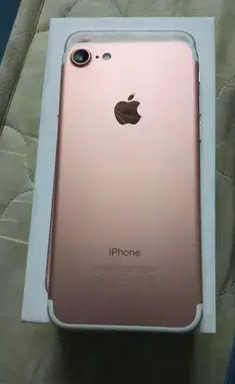Ifone 7 128gb

It&rsquo;s a good condition not any issue box , charger , hand phone it&rsquo;s fixed price serious buyer&rsquo;s contact not time pass