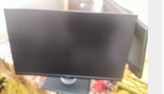 Dell 24 4k
شاشة ديل ٢٤ استعمال خارج
