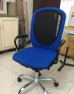 Office chair

good condition