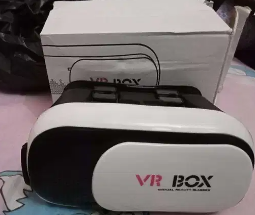 نضارة VR Box بالعلبة