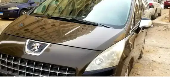 بيجو ٣٠٠٨ فابريكة
بحالة جيدة مستعملة