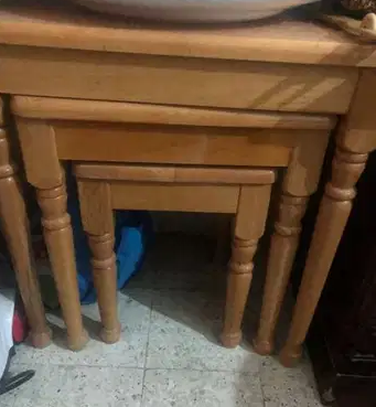 3 Tables

3 sized table that fit perfectly inside each other of wood perfect condition