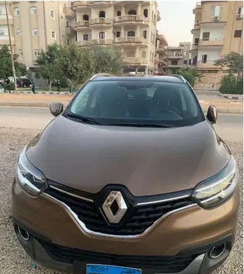 رينو كادجار٢٠١٨ الفئه الثالثه
عداد٣٢٠٠٠ بصمه سخانات كراسى سقف بانوراما كرسى كهربا حساسات ركن امامى خلفى جانبى حساسات مطر حساسات كاوتش زينون بدون دهانات نهائى زيروووو استبن لم يستخدم جنط ١٧