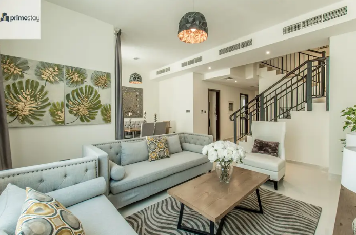 Brand-new Luxurious 4BR Villa in Family Community

Amazing quiet location for people who tired of city's noise. Great neighborhood community will amaze everyone. AKOYA OXYGEN is the new community...