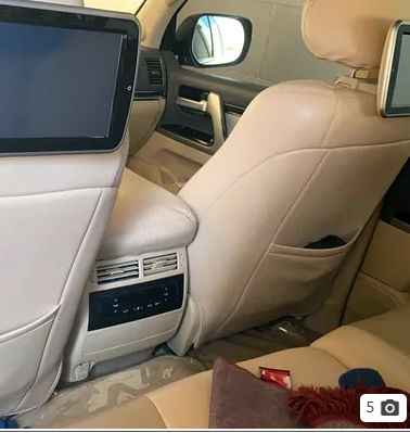 Toyota land cruiser for sale
single owner car VXR V8 2016 model family used car full showroom service no accident no problem at all