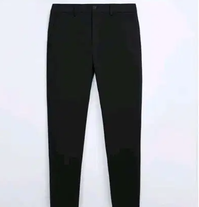 بنطلون Zara اصلي مقاس ٣٦ امريكي
SIZE is 36 US