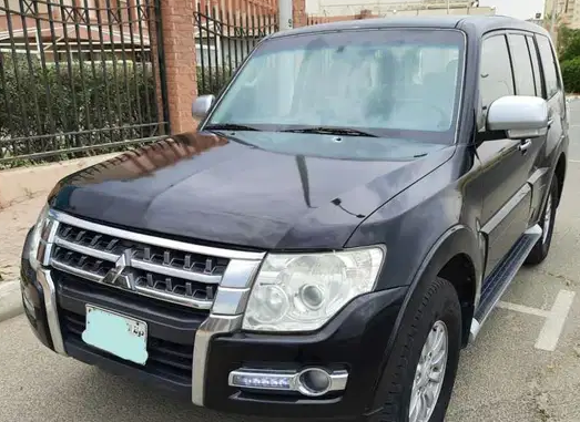 Mitsubishi Pajero 2015
Mitsubishi Pajero 2015.
Black Colour.
92000 kms.
Original Paint.
Excellent condition.
Engine & gear perfect.
Minor Accident in front but Airbag is intact.
Price KD 2150=
(F...