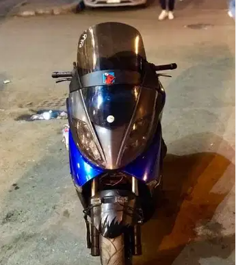 اسكوتر بينيلي 250 cc
رخصه 3 سنين بأسمي
محلش مسمار
مفهوش اي مشاكل
كسر زيرووو
ماشيه 30000 الف كيلو فقط