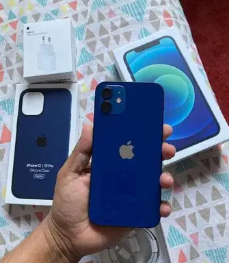 Iphone 12 128gb

For sale iPhone 12 128GB unlocked phone