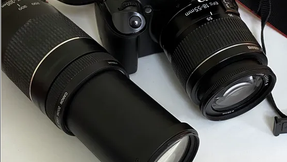canon camera with Zoom lens
Canon camera EOS 1100D with extra Zoom lens 75-300mm and 4GB memory
المدينة : دبي
الحي: المحيسنة
النوع: كاميرات تصوير
الفرع: كانون
الحالة: مستعمل
السعر: 700درهم