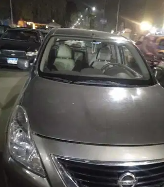 نيسان صنى
وسام صنى رأسه من الخارج بها خبطه من الخلف رخصه 8شهور