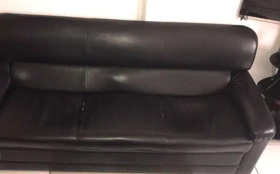 Single seater sofa

3 seater sofa for sale used less than a year