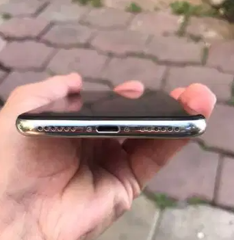 Iphone x not open
All working
Cover orjinal
Charger and headphone aux
Back little screen