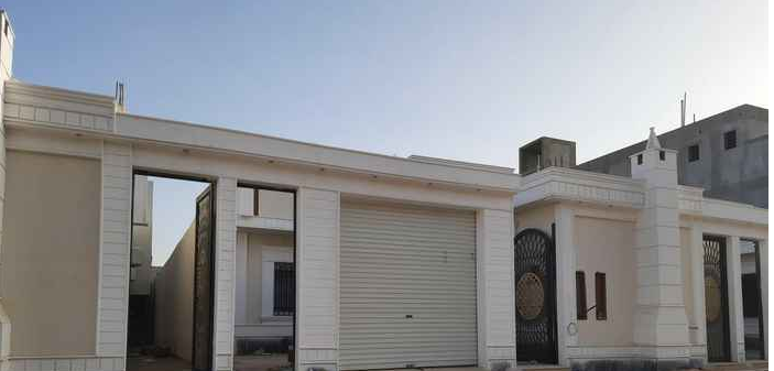 فيلا للبيع في حي طويق في الرياض
السعر : 1,070,000 ريال
فيلا للبيع في شارع شعيب المدائني ، حي طويق ، الرياض ، الرياض
الواجهة شمال
4 غرف نوم
صالتان
5 دورات مياة
عرض الشارع 20 متر
مؤ...