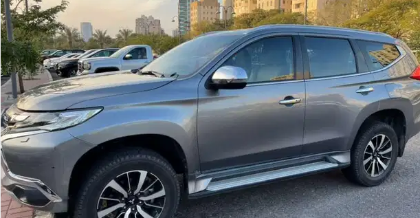 Mitsubishi Montero Sport 2016, 3.0

Selling Montero Sport 2016, 3.0, first owner, maintained only in the official service center. Car is in excellent condition with full equipment: leather seats, AC,...