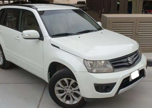 Suzuki grand vitara

In excellent condition No accidents Always serviced in original Suzuki Service Always parked in shaded parking 101k KM Mileage Registration until 17 March 2022 Last service date 2...
