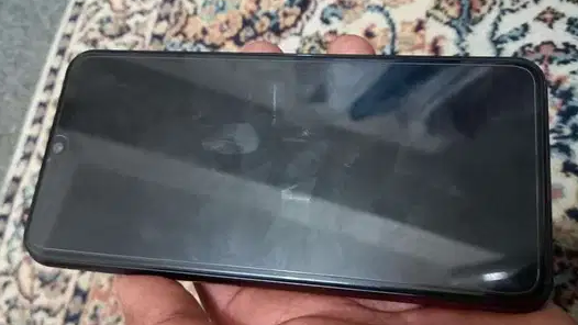 Vivo y17
Vivo y17 4gb ram 64gb storage mobile charger good condition