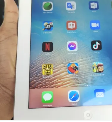 apple ipad 3 wifi 32 gb
original ipad with charger cellular price is 399 wifi 350 Delivery 25 
no open no repair guaranteed one month warranty