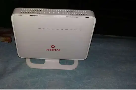 راوتر السرعات العالية vdsl ماركة هواوى موديل 8045 يعمل على we