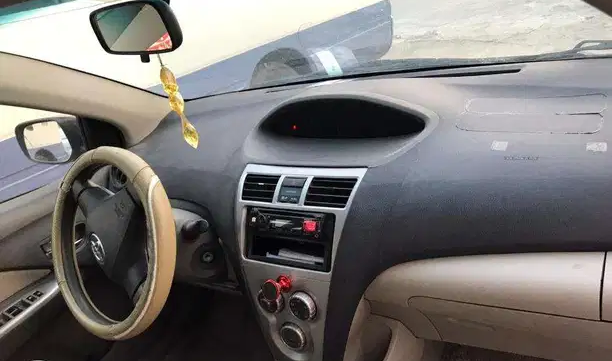 Toyota yaris car sale2013
Car is very good countiction running KM185000.. don't aske croos question. If you i.lake come direct. My location is abbasiya