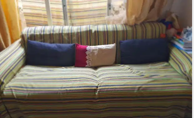بيع sofa bed
Sofa bed
الكنبه عرضها 215 وطولها 1 متر
السرير عرضه 215 وطوله 2 متر