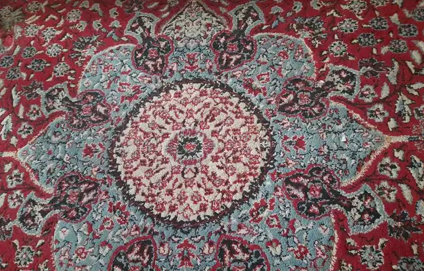 سجادة صوف
النساجون الشرقيون بحالة جيدة مقاس 2.5×3.5