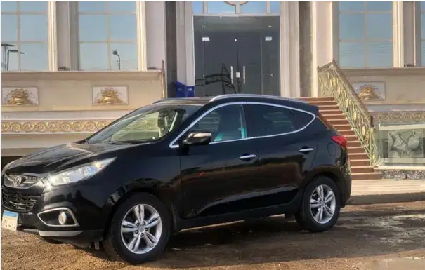 هيونداي ix35 فابريكه اعلي فئه بدون فتحه سقف
السيارة بحاله ممتازه فابريكة من الخارج والداخل ماعدا جمبين نظافه فقط نتيجة خرابيش وحكات كامله اعلي فئه بدون فتحه سقف مرايات ضم ايرباجات طاره مالتي مثبت سرعة...