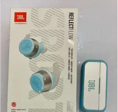 JBL Reflectflow sport buds