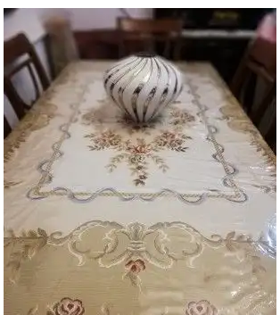 طاولة طعام للبيع