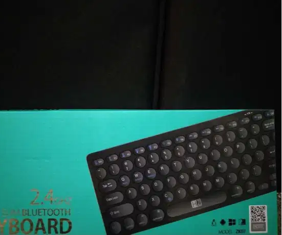 Hits ultra slim Bluetooth Keyboard