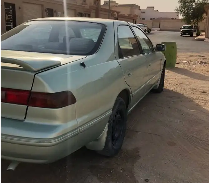 كامري 2000