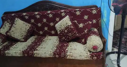 كنبه تنجيد خزينه