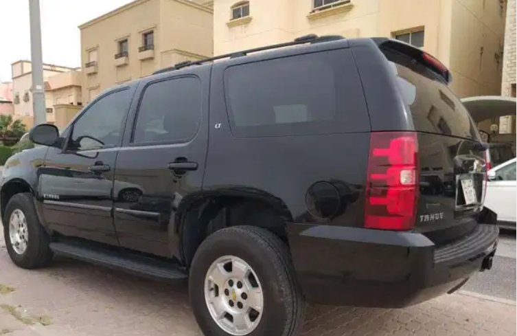 Tahoe very good condition sart fahas