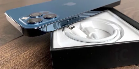 ايفون 12 pro للبيع