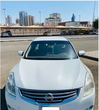 Nissan Altima 2010