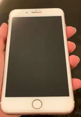 اى فون ٧ بلس