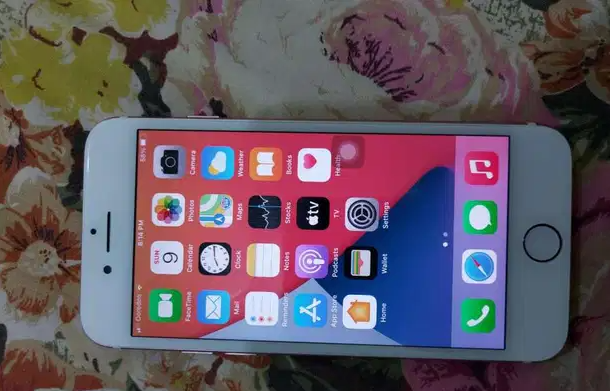 Iphone 7 in good condition