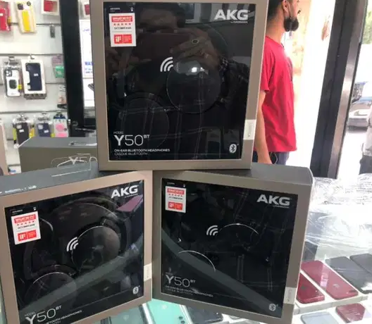 AKG HARMAN Y50 Bluetooth