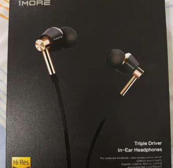 1MORE Triple Driver In-Ear Earphones E1001