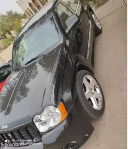 للبيع SRT8 2010