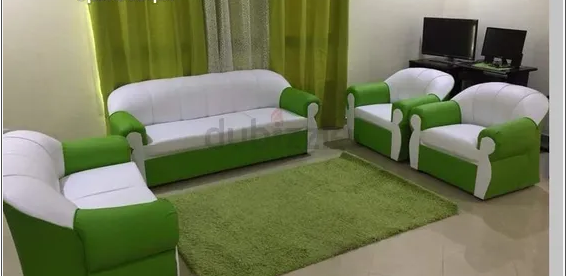 طقم كنب 7 مقاعد و 5 مقاعد للبيع very strong sofa set
