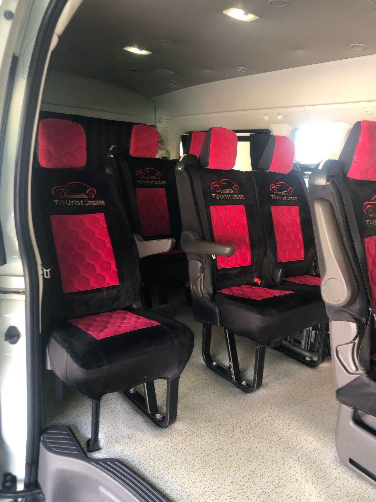 سافر &amp;quot;برستيج&amp;quot; مع تويوتا هاي اس 2026 🚐